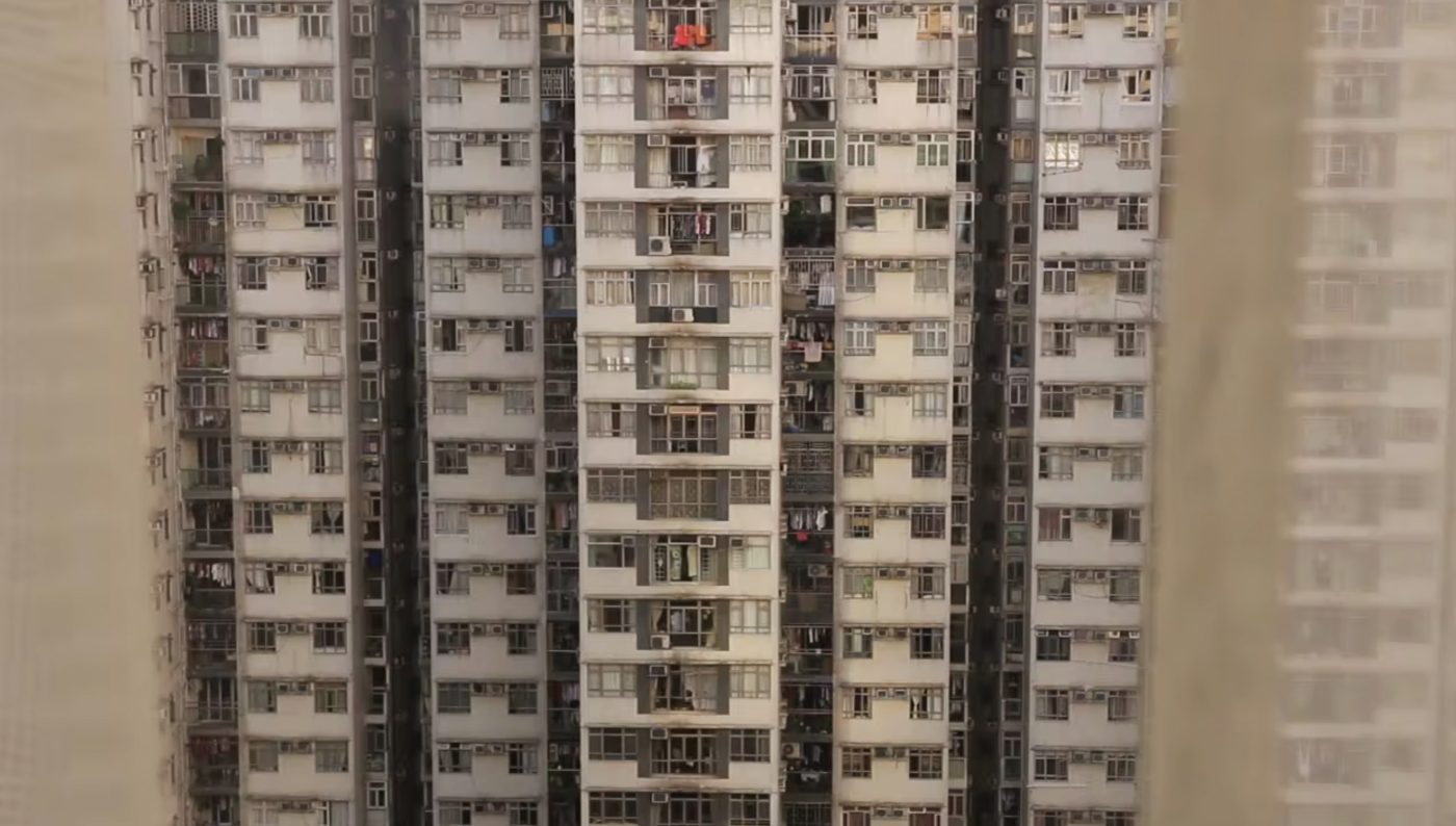 "Hongkong" Filmstill aus „MUISC IS A FRAME“, Dokumentarfilm von hechtfilm